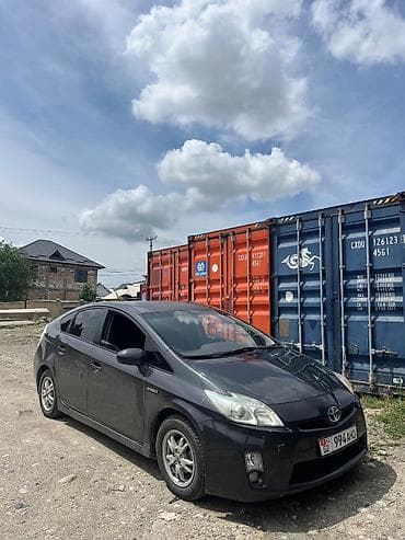 model y: Toyota Prius: 2010 г., 1.8 л, Вариатор, Гибрид, Хэтчбэк — 3