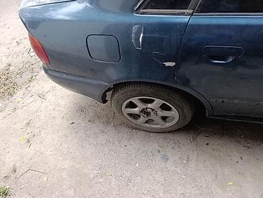 Унаа: Audi A4: 1995 г., 1.6 л, Бензин, Седан — 4