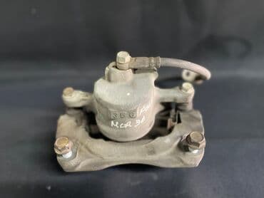 система форсунок: Toyota Estima Рестайлинг передний тормозной суппорт в наличии Тойота — 4