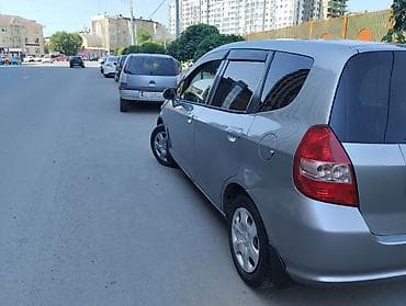 e38 bmw: Honda Fit: 2003 г., 1.5 л, Вариатор, Бензин, Хэтчбэк — 4