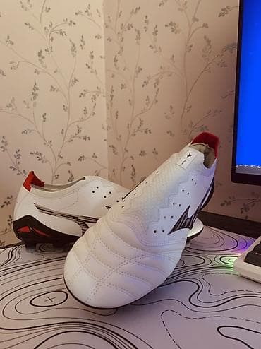 Футбольные бутсы Mizuno Morelia Neo (Japan) Размер 42 ни разу не