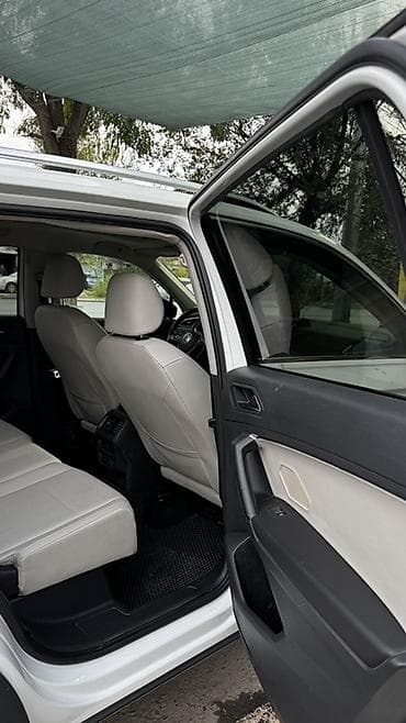 transporter multivan: Volkswagen Tiguan: 2019 г., 2 л, Автомат, Бензин, Кроссовер — 7