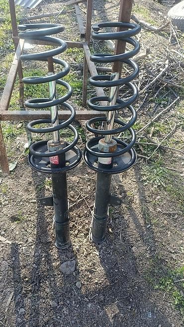 шины на rx300: Комплект амортизаторов Lexus Япония — 1