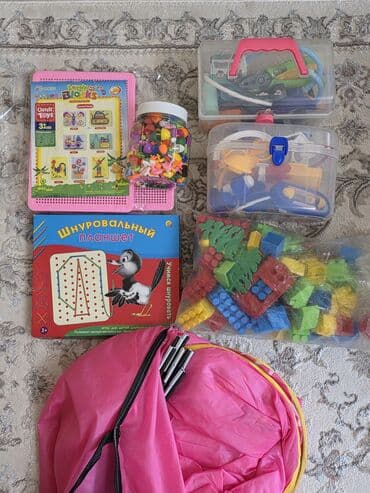 детские игрушки для ванной: Набор детских игрушек и развивающих игрушек. Цена договорная. адрес — 5