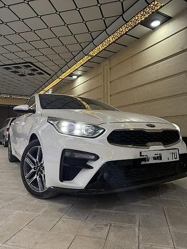 opel combo: Kia Cerato: 2019 г., 1.6 л, Вариатор, Бензин, Седан — 4