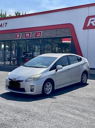 prius: Toyota Prius: 2011 г., 1.8 л, Автомат, Гибрид, Хэтчбэк — 1
