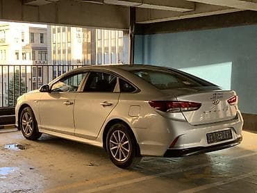 Hyundai Sonata: 2019 г., 2 л, Автомат, Бензин, Седан — 2