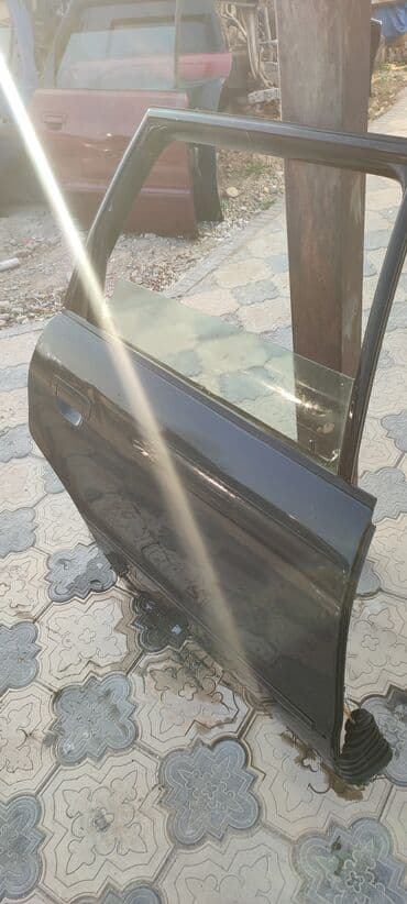 мерседес спринтер пассажирский цена бишкек: Дверь Задняя правая Audi, Б/у, Оригинал — 2