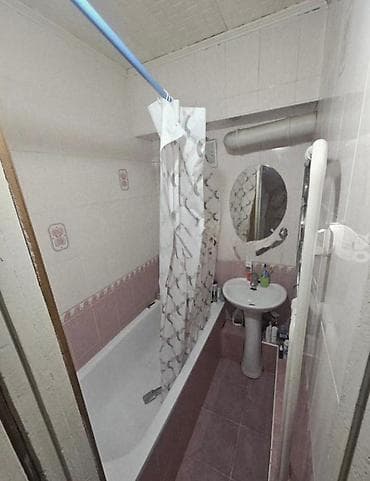 квартира 7 микрайон: 2 комнаты, 73 м², Индивидуалка, 5 этаж, Косметический ремонт — 5