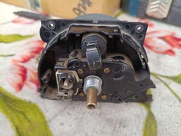 ручка скорости: Щиток приборов Mercedes-Benz — 2