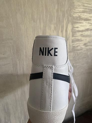 Мырзалардын бут кийими: Эркектердин кроссовкасы, 42, 42.5, Nike, Жаңы, түсү - Ак, Өзү алып кетүү — 4