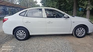 byd e5: Hyundai Elantra: 2018 г., 1.6 л, Механика, Бензин, Седан — 4