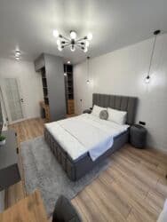 продается квартира кудайберген: 2 комнаты, Душевая кабина, Постельное белье, Кондиционер — 1