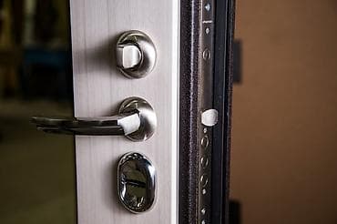 открывание дверей: 24/7 Ремонт и реставрация замков Также замена входных дверях ручек и — 7