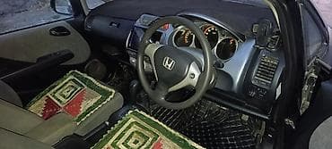 initial d: Honda Fit: 2002 г., 1.5 л, Вариатор, Бензин, Хэтчбэк — 10