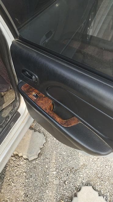 Вентиляция, охлаждение и отопление: Дверная карта Hyundai 2001 г., Б/у — 4