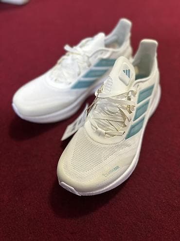 pull and beer: Мужские кроссовки, 43, Adidas, Новый, цвет - Белый, Самовывоз — 1