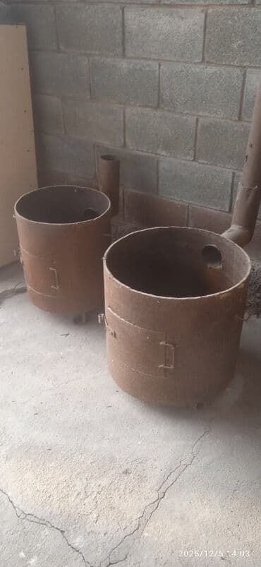 комплекты столов и стульев: Продаю срочно — 1