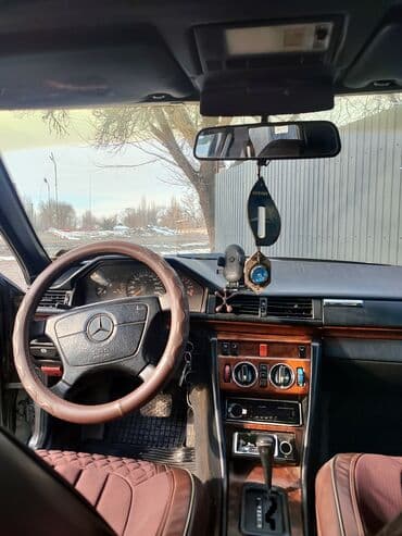 e39 540: Mercedes-Benz W124: 1994 г., 3.2 л, Автомат, Бензин, Седан — 5