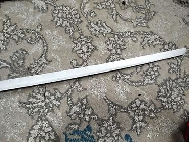 Освещение: Декоративный меч в японском стиле (катана) белого цвета - Материал — 4