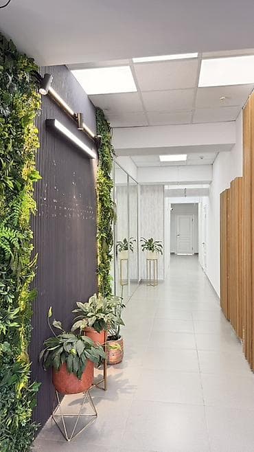 Аренда офисов, 50 м², В бизнес центре, 1 линия — 4
