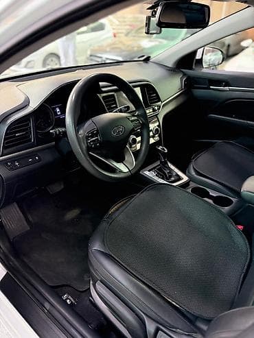bmw e31: Hyundai Avante: 2019 г., 1.6 л, Автомат, Бензин, Седан — 5