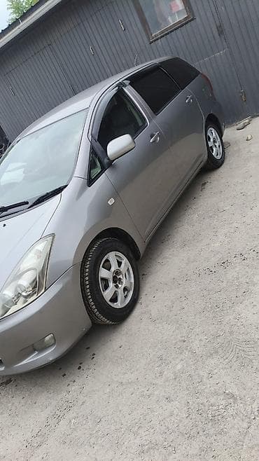 Продажа авто: Toyota WISH: 2005 г., 2 л, Автомат, Бензин, Минивэн — 4