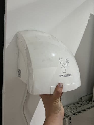 дополнительный свет: Сушилка для рук. В отличном состоянии. г. Жалалабад. Пишите ✍️ — 1