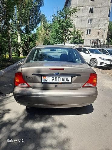 Ford Focus: 2003 г., 2 л, Автомат, Бензин, Седан — 4