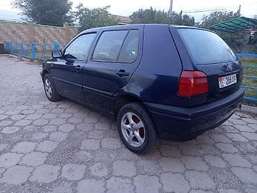 Volkswagen Golf: 1992 г., 1.8 л, Механика, Бензин, Хэтчбэк — 2