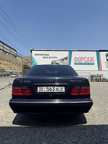 bmw 1: Mercedes-Benz E-Class: 1999 г., 3.2 л, Автомат, Бензин, Седан — 4