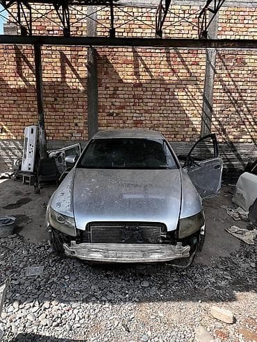 Audi A6: 2004 г., 3 л, Типтроник, Бензин, Седан
