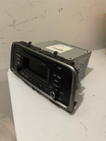 Сигнализация: Б/у, 2-DIN, 3 ", Без системы, Без оперативной памяти ГБ ОЗУ, Без встроенной памяти Гб ПЗУ — 1