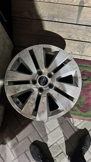 sador diska: Литые Диски R 17 Subaru, Комплект, отверстий - 5, Б/у — 1