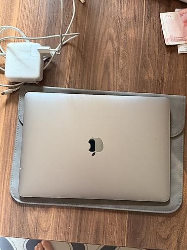 в корпусе 13: Срочно !!!! Торг есть !!!! MacBook Pro 13" (чип Apple M1) в цвете — 1