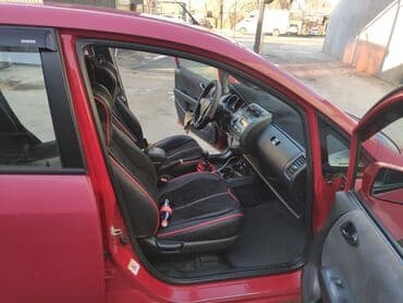 срочно продаю нужны деньги очень срочно: Honda Jazz: 2008 г., 1.3 л, Механика, Бензиновая, Хэтчбэк — 14