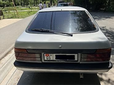 кронос 626: Mazda 626: 1985 г., 2 л, Механика, Бензин, Седан — 4