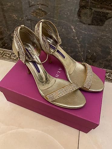 Жеке буюмдар: Босоножкалар, 38.5, Колдонулган, түсү - Алтын, Өзү алып кетүү — 2