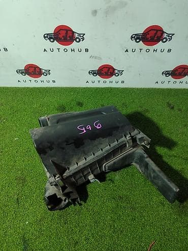 Корпус воздушного фильтра Mitsubichi Space star 1.8 4G93 2001 (б/у)
