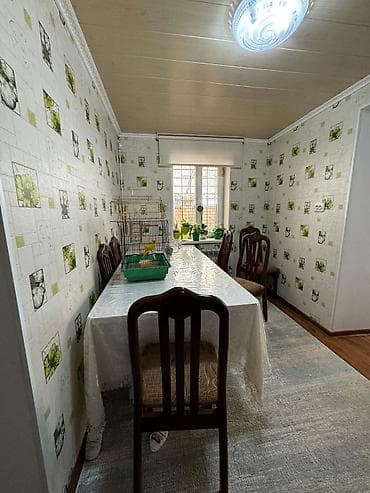 каттеджи: Продается дом🏡 📍Юнусалиева/Ахунбаева ▪️Площадь дома 62м² ▪️Участок — 10