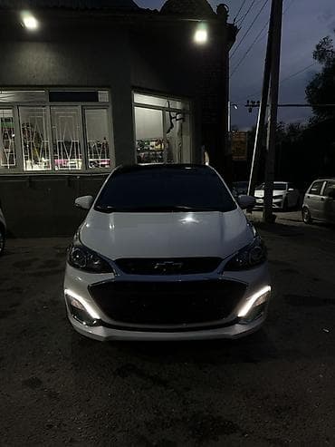 Chevrolet Spark: 2020 г., 1 л, Вариатор, Бензин, Хэтчбэк