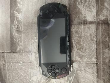 Sony PlayStation Portable (PSP) — портативная игровая консоль