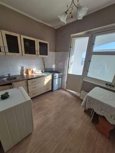 рынок дордой квартира: 2 комнаты, 60 м², 106 серия, 9 этаж, Старый ремонт — 3