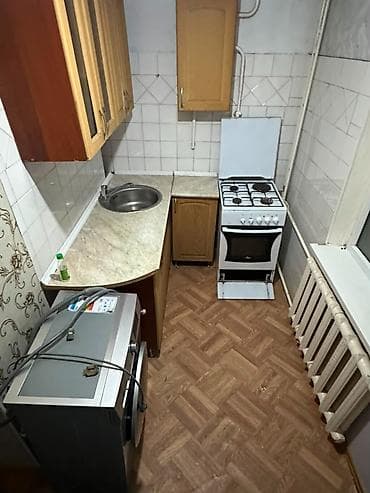 Продается 1 комн кв
5 микрорайон
1/5 этаж
Площадь 35 м2
Цена 63500 $ — 1
