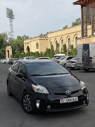 тайота естимо: Toyota Prius: 2013 г., 1.8 л, Вариатор, Гибрид, Хэтчбэк — 3