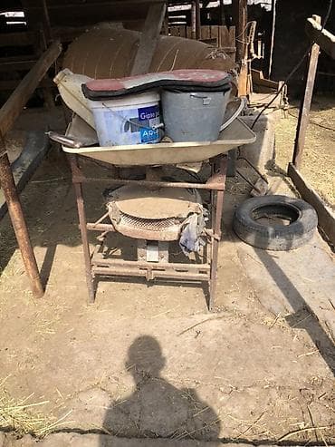 Компрессорлор: Электрическая зернодробилка/кормодробилка самодельного типа - — 1