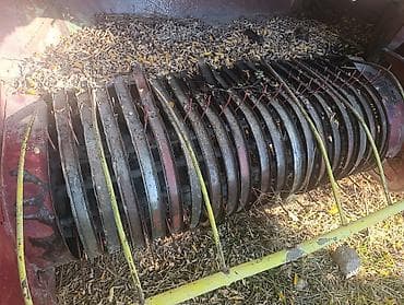 r15 ist: Пресс‑подборщик тюковый (прицепной, привод от ВОМ трактора) Описание — 4