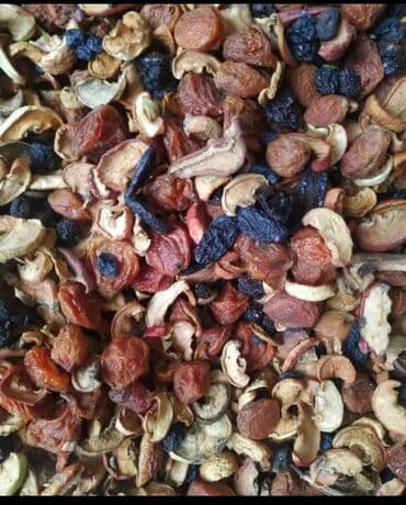 букет из курута: Натуральный компот курага яблоко слива вишня смесь — 5