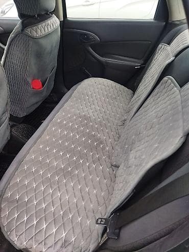 golf gti: Ford Focus: 2000 г., 2 л, Автомат, Бензин, Седан — 8
