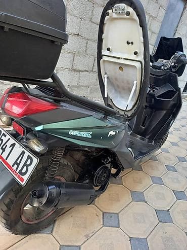 скутер принц: Скутер/максискутер 150–200 см³ (ориентировочно) с увеличенным ветровым — 8